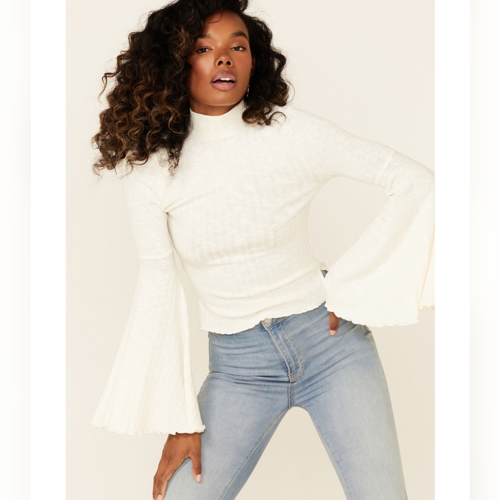 Shyanne Women's Rib Knit Mock Neck Bell Sleeve Top